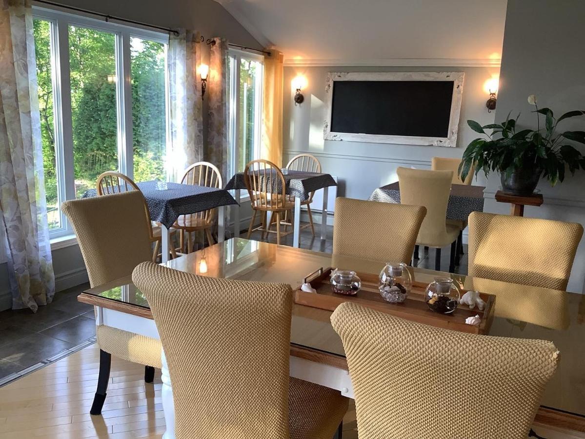 Lotbiniere Les Saisons Du Fleuve Bed & Breakfast エクステリア 写真