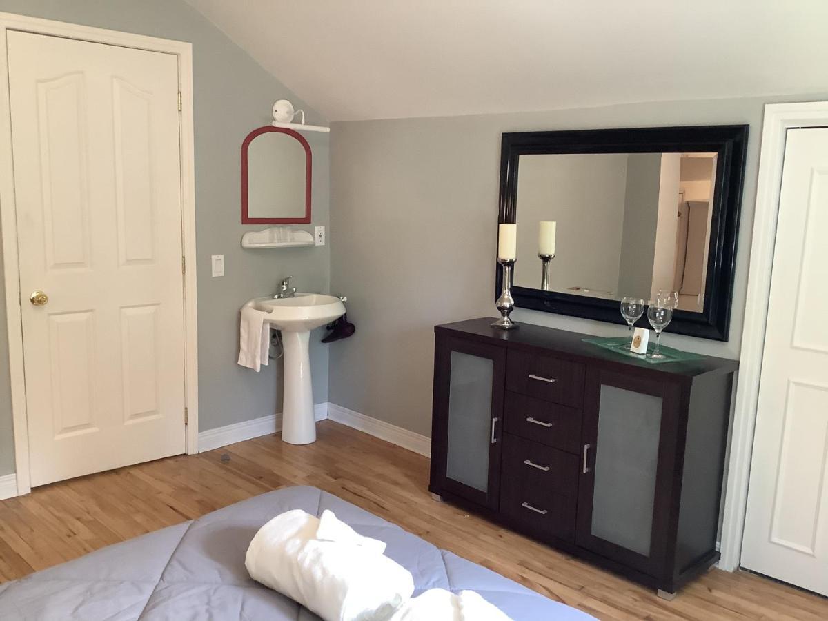 Lotbiniere Les Saisons Du Fleuve Bed & Breakfast エクステリア 写真